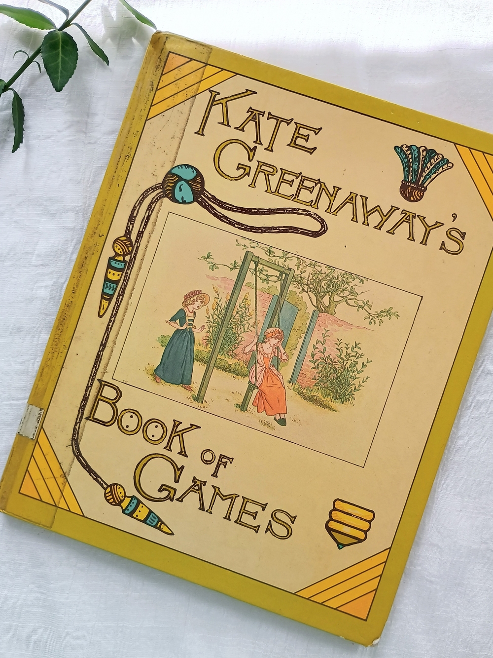 🍓 BOOKISH 🍓 VtG "Book of Games," Victorian Style, Children's Book, Ephemera